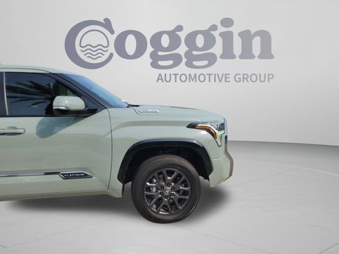 Used 2025 Toyota Tundra Platinum AWD/4WD image 35