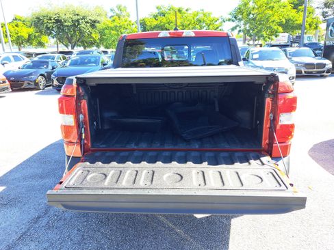 Used 2022 Ford Maverick Lariat w/ Equipment Group 500A Standard image 4