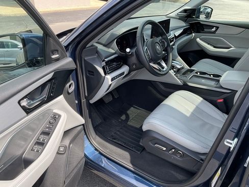Certified 2025 Acura MDX w/ Technology Package image 10