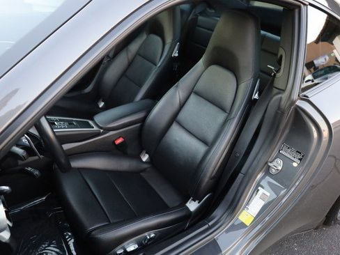 Used 2017 Porsche 911 Carrera image 25