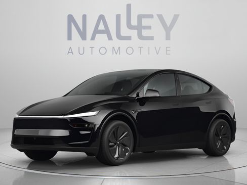 Used 2026 Tesla Model Y 2WD image 1