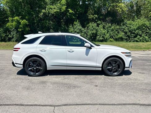 New 2026 Genesis GV70 3.5T Sport Prestige AWD/4WD image 8
