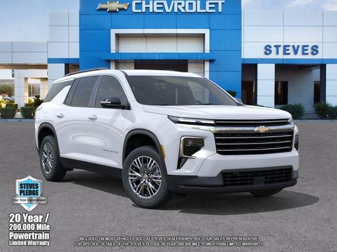 New 2026 Chevrolet Traverse LT w/ Driver Confidence Package AWD/4WD image 7