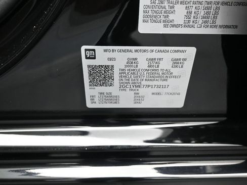 Used 2023 Chevrolet Silverado 2500 Custom w/ Custom Value Package AWD/4WD image 11
