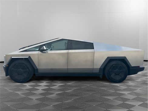 Used 2024 Tesla Cybertruck AWD Crew Cab image 2