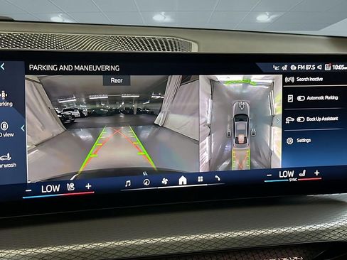 New 2026 BMW 330i Sedan w/ M Sport Package image 23