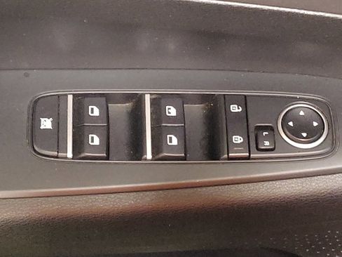 Used 2021 Kia Forte LXS FWD image 27