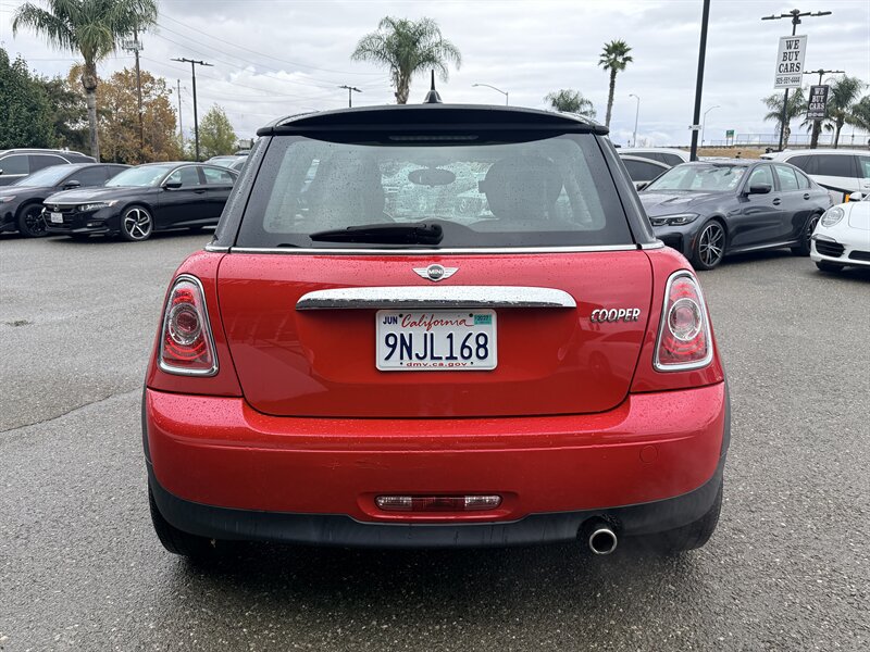 Used 2013 MINI Cooper Hardtop FWD image 6
