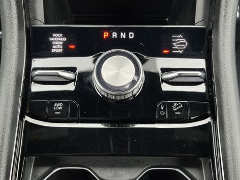 Used 2025 Jeep Grand Cherokee Summit image 10