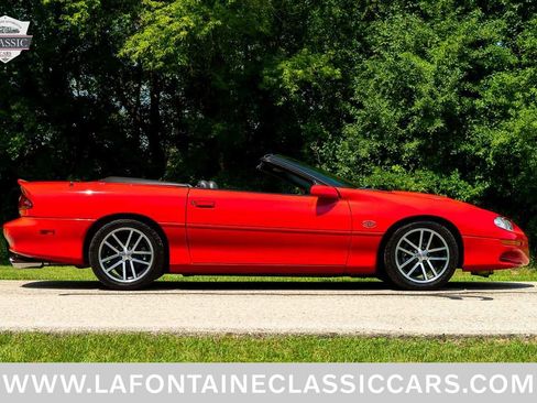 Used 2002 Chevrolet Camaro Z28 w/ SS Performance/Appearance Pkg RWD image 57