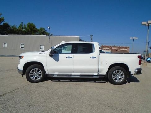 Certified 2025 Chevrolet Silverado 1500 LTZ w/ LTZ Premium Package AWD/4WD image 4