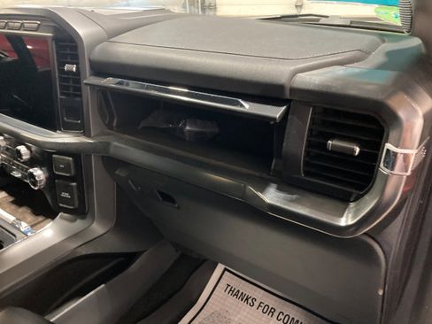 Used 2022 Ford F150 Lariat w/ Equipment Group 502A High image 5