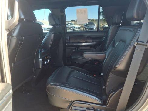 Used 2021 Ford Expedition Limited image 18