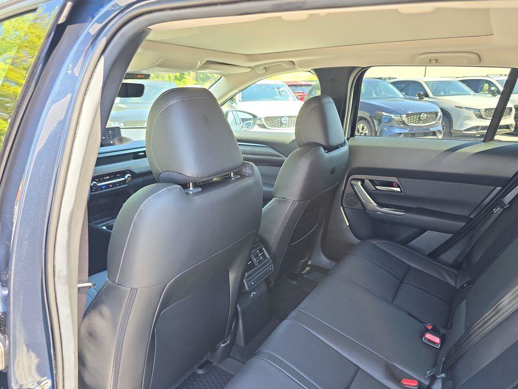 New 2026 MAZDA CX-50 2.5 Hybrid w/ Weather Package AWD/4WD image 16