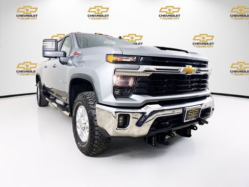 Used 2025 Chevrolet Silverado 3500 LT w/ All Star Edition AWD/4WD image 1