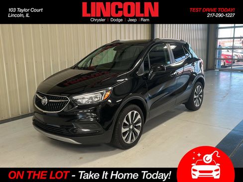 Used 2021 Buick Encore Preferred w/ Safety Package image 1