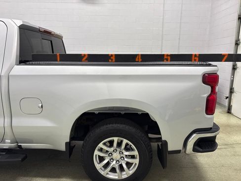 Used 2019 Chevrolet Silverado 1500 LT w/ All-Star Edition AWD/4WD image 13