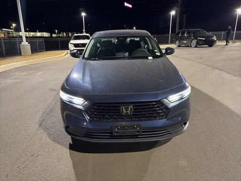 Used 2024 Honda Accord EX image 9