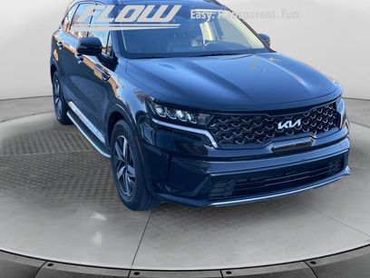Used 2023 Kia Sorento S w/ Panoramic Sunroof Package