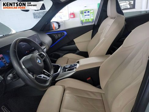 Used 2025 BMW X3 xDrive30i w/ Premium Package AWD/4WD image 4