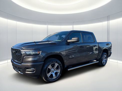 New 2026 RAM 1500 Express image 6