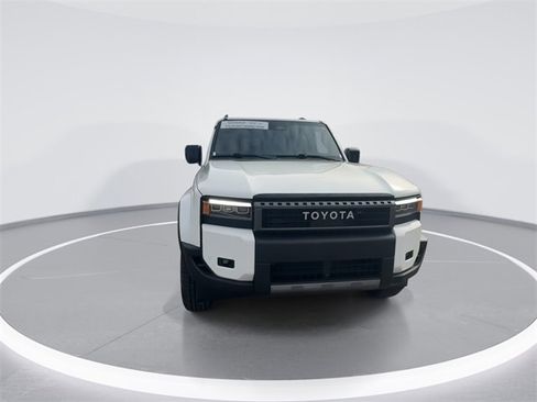 Used 2024 Toyota Land Cruiser image 3