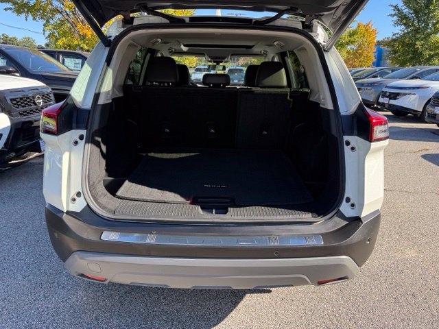 Certified 2023 Nissan Rogue SV w/ SV Premium B Package AWD/4WD image 28