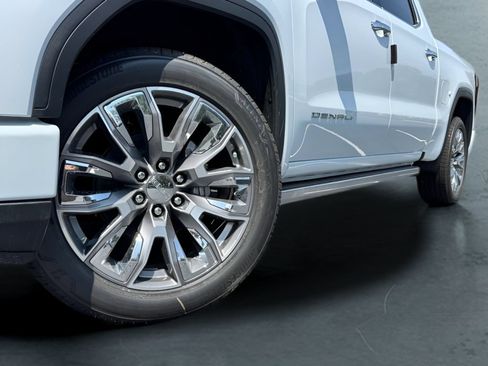 New 2026 GMC Sierra 1500 Denali AWD/4WD image 2