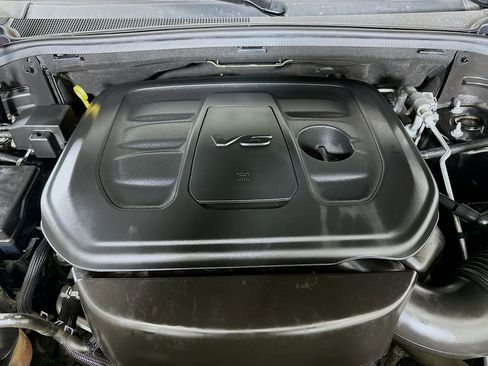 Used 2020 Jeep Grand Cherokee Laredo w/ Security & Convenience Group AWD/4WD image 32