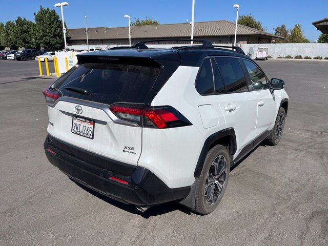 Used 2025 Toyota RAV4 XSE w/ Premium Package AWD/4WD image 3