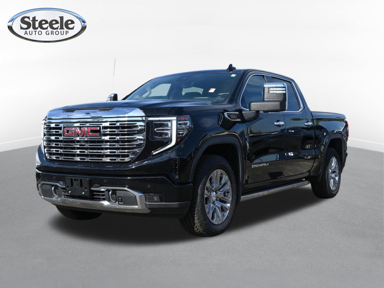 Used 2023 GMC Sierra 1500 Denali w/ Technology Package AWD/4WD image 1
