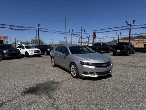 Used 2017 Chevrolet Impala LS image 7