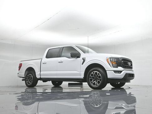 Certified 2023 Ford F150 XLT w/ Equipment Group 302A High RWD image 4