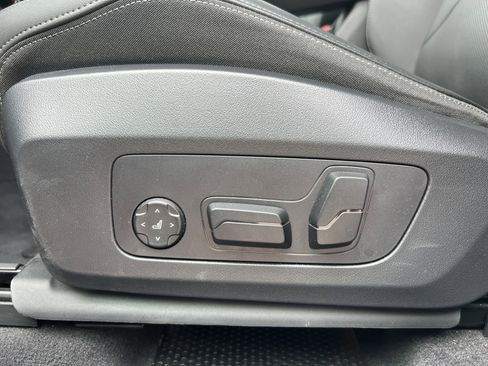 Used 2025 BMW X1 xDrive28i AWD/4WD image 37