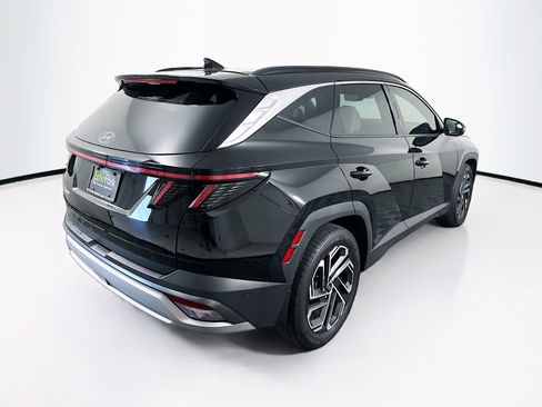 Used 2025 Hyundai Tucson Limited image 9