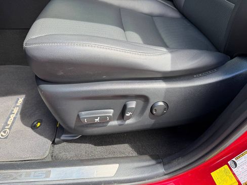 Used 2016 Lexus NX 200t FWD image 38