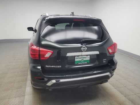 Used 2019 Nissan Pathfinder SL image 6