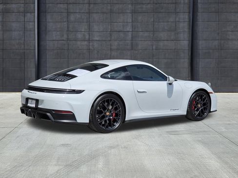 Certified 2025 Porsche 911 Carrera 4 GTS AWD/4WD image 8