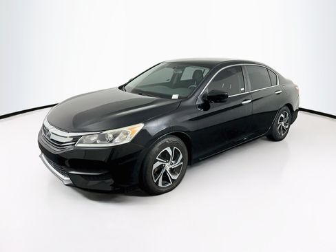 Used 2017 Honda Accord LX image 3