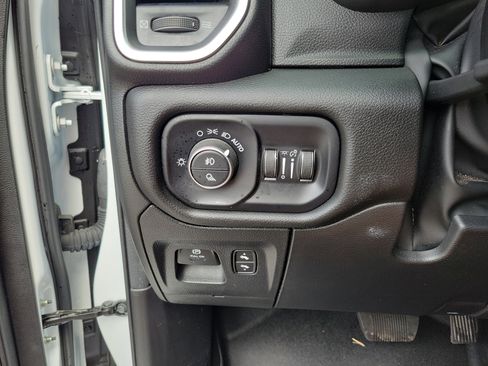 Used 2023 RAM 1500 Laramie image 10