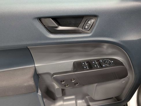 Used 2025 Ford Maverick XL w/ 4K Tow Package image 35