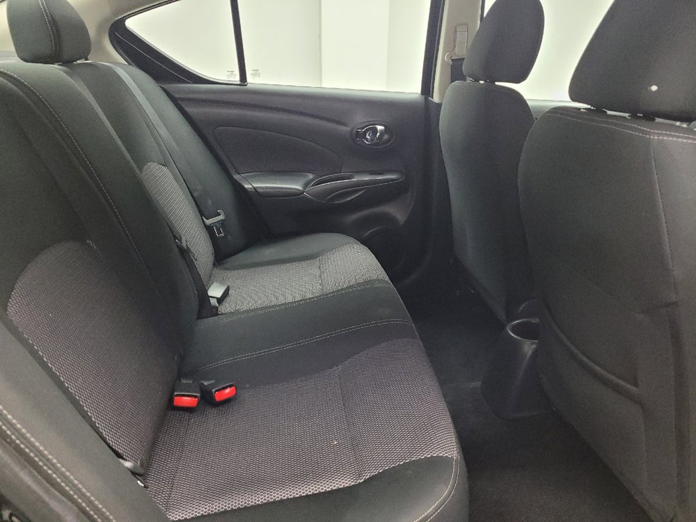 Used 2018 Nissan Versa SV FWD image 19