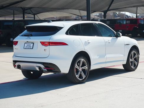 Used 2020 Jaguar F-PACE S image 5