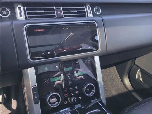 Used 2018 Land Rover Range Rover HSE AWD/4WD image 12