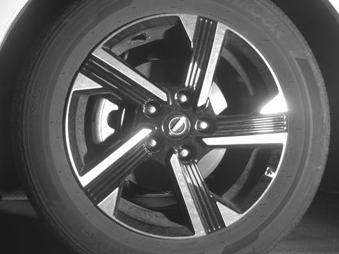 Used 2025 Nissan Sentra SV image 12