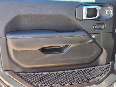 Used 2022 Jeep Gladiator Mojave image 21