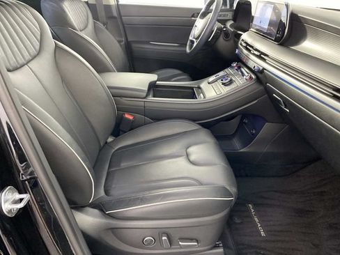 Used 2024 Hyundai Palisade Limited AWD/4WD image 11