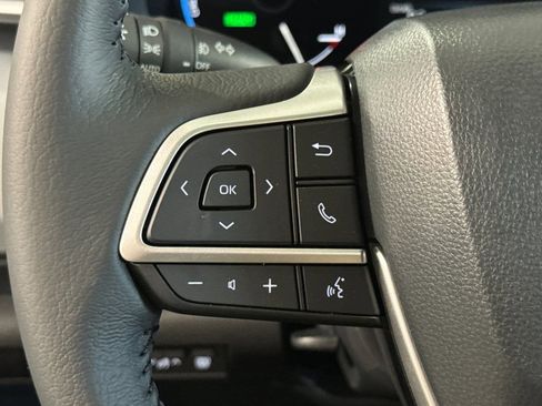 New 2026 Toyota Sienna XLE image 29