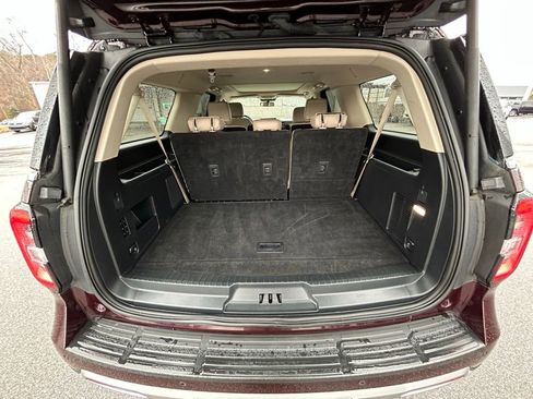 Used 2024 Ford Expedition Max Limited image 10