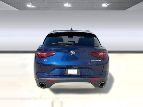 Used 2018 Alfa Romeo Stelvio Ti AWD/4WD image 10
